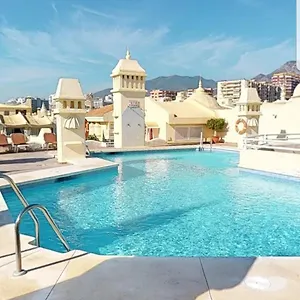 Del Parque Flats - Puerto Marina Apartamento Benalmádena